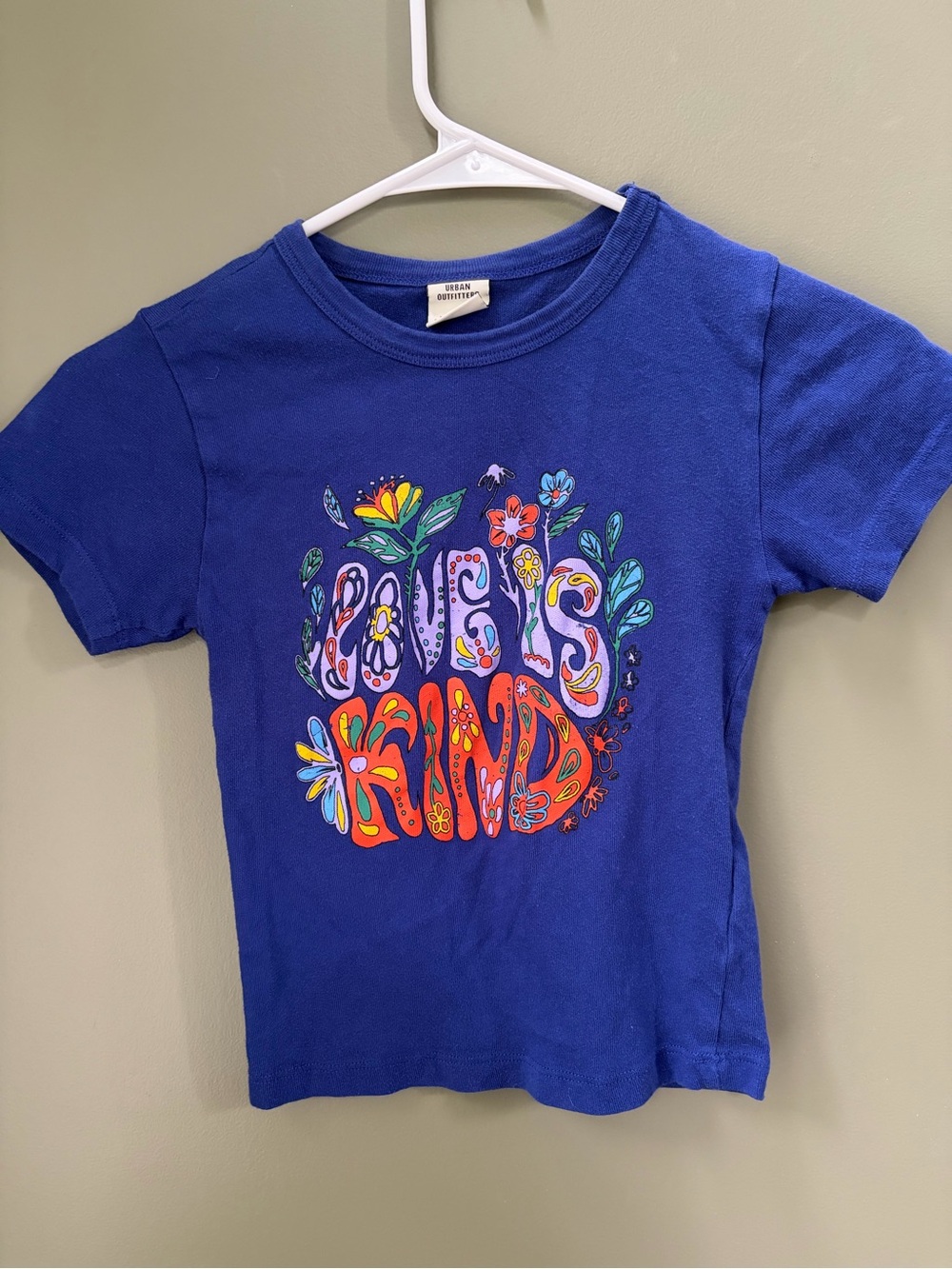 Urban Outfitters Royal Blue "Love is Kind" Graphic Tee sz Small